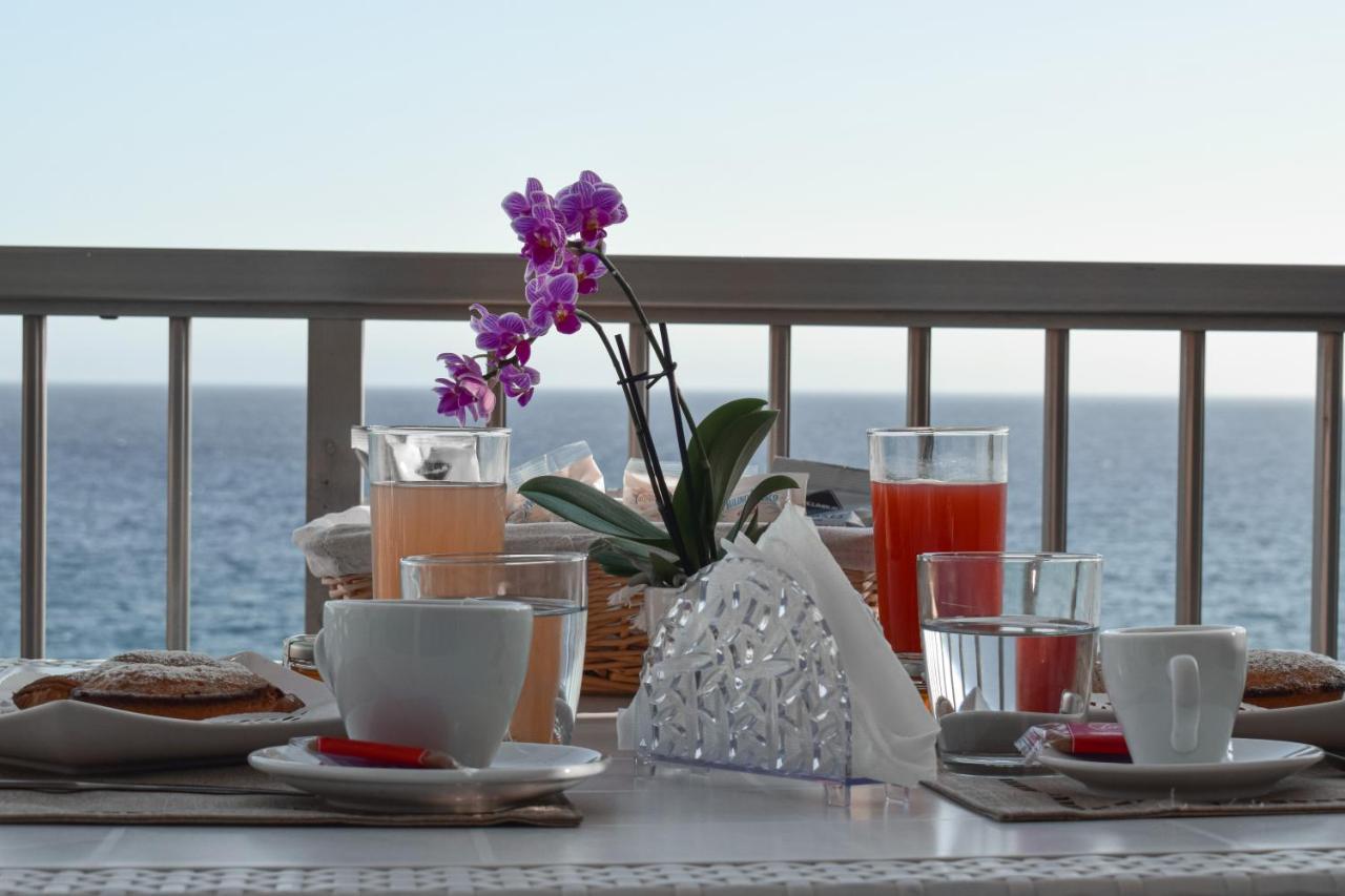 La Scogliera Guest house